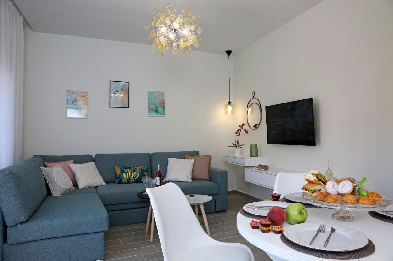 Under The Aqueduct Boutique House Apartman Kavála Kültér fotó