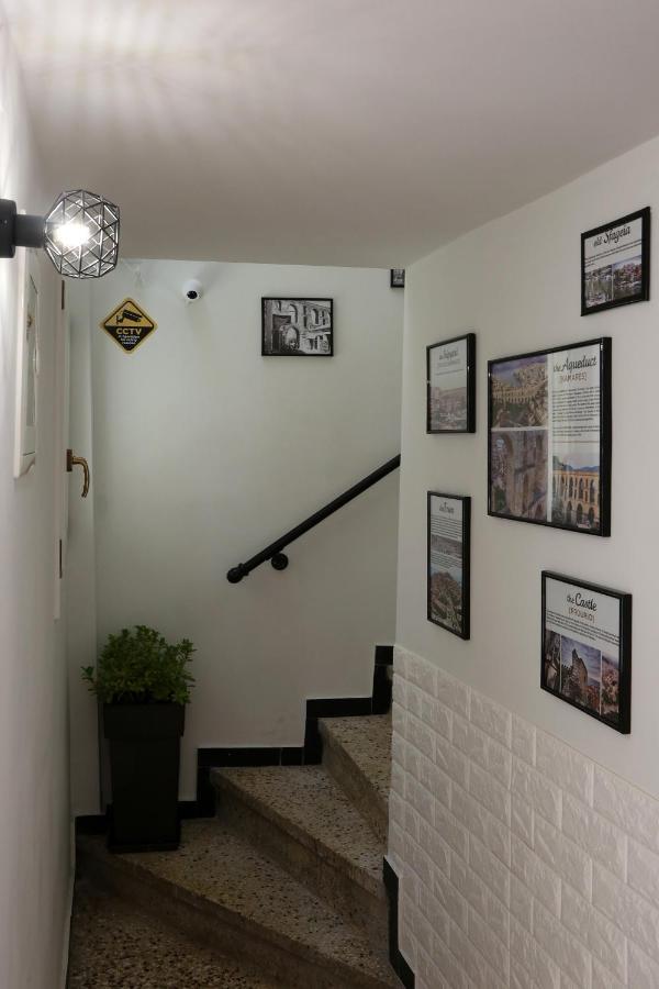 Under The Aqueduct Boutique House Apartman Kavála Kültér fotó