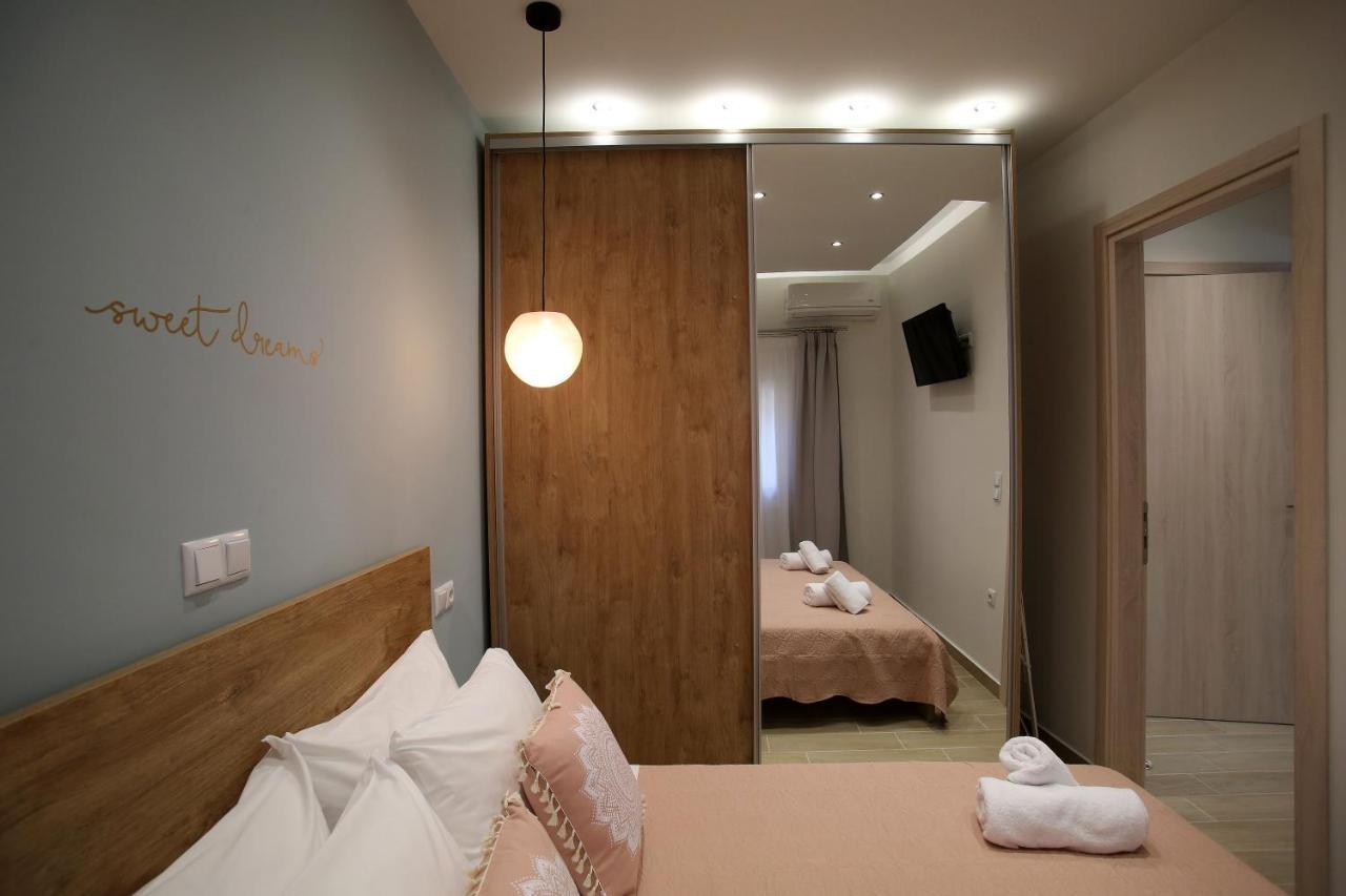 Under The Aqueduct Boutique House Apartman Kavála Kültér fotó