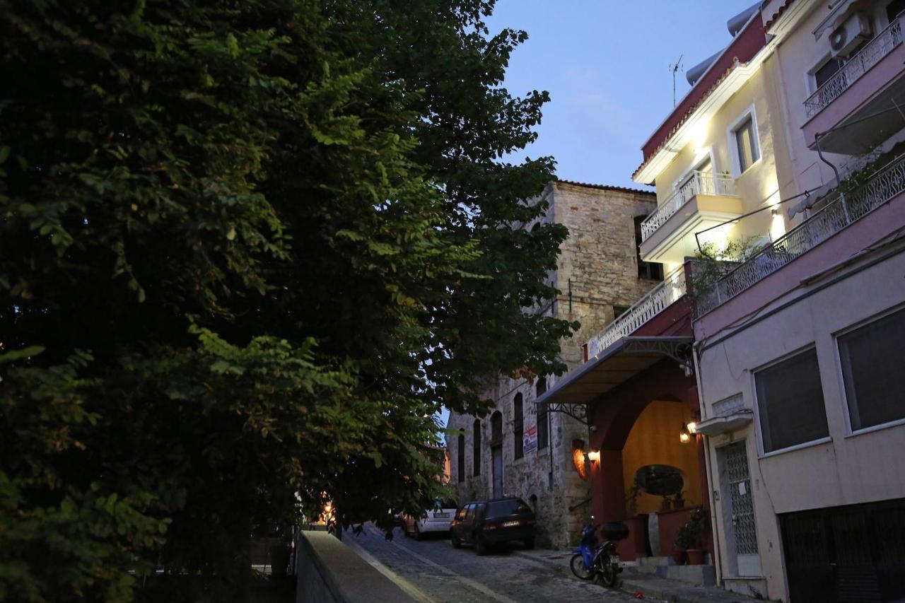 Under The Aqueduct Boutique House Apartman Kavála Kültér fotó