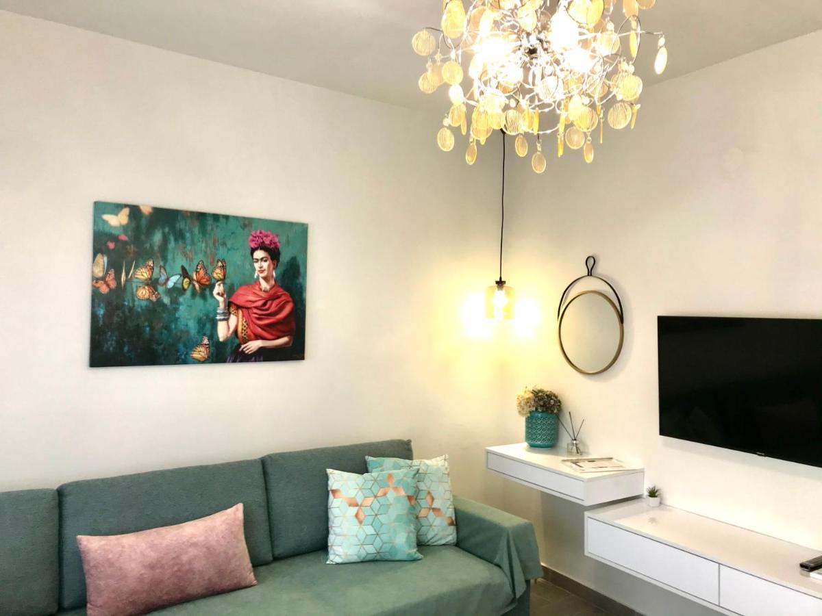 Under The Aqueduct Boutique House Apartman Kavála Kültér fotó